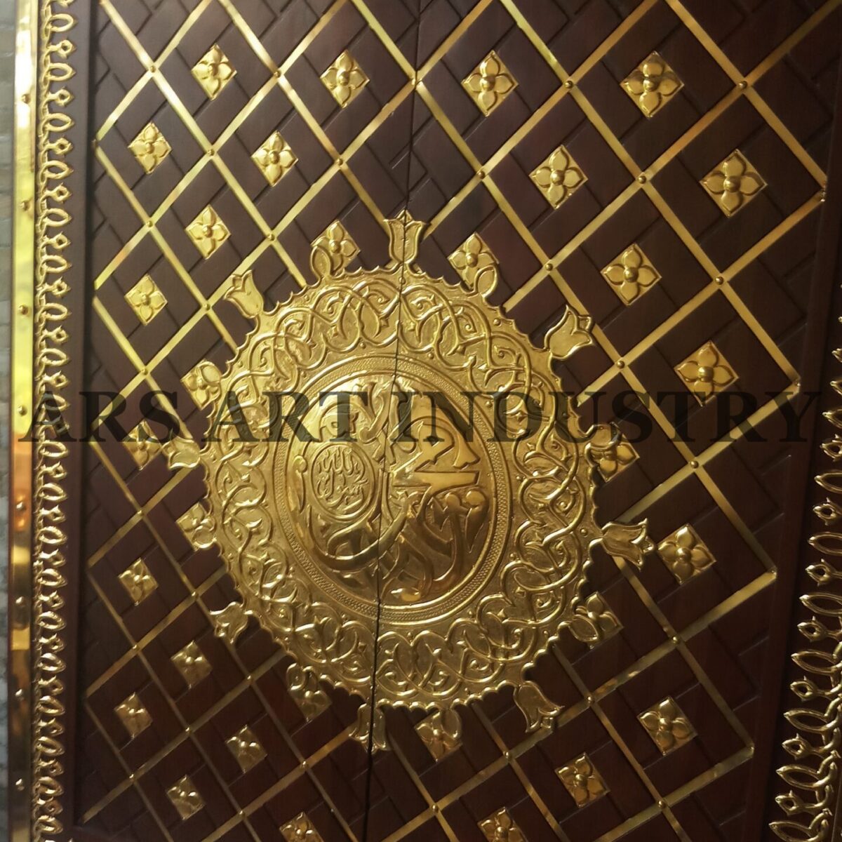 pintu-nabawi-kuningan